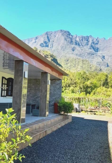 Charmante Maison Au Coeur Des 3 Montagnes Salazie Zewnętrze zdjęcie